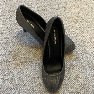 Le Chateau High Heel Pumps with Sleek Silhouette